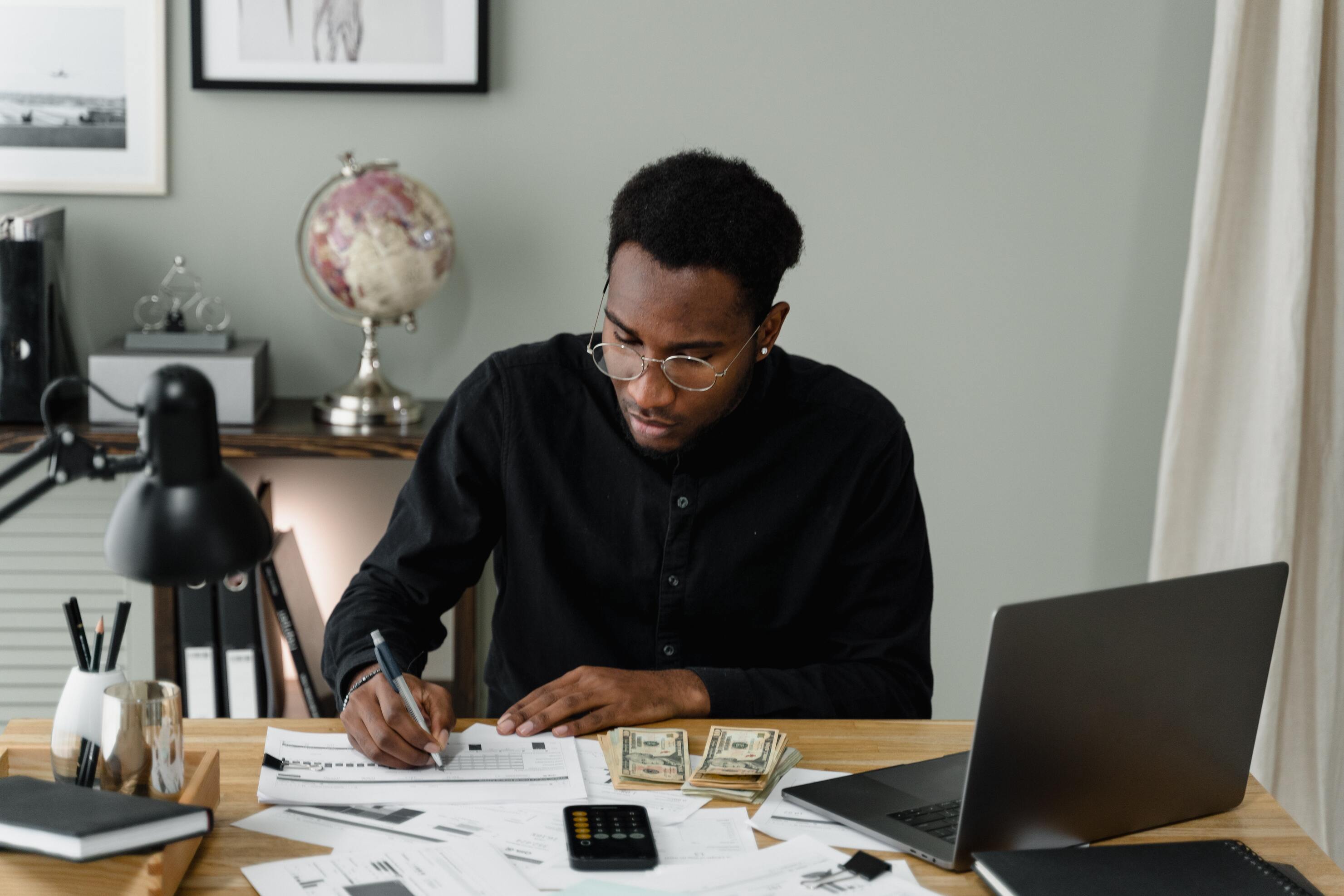 Selecting a Payroll Software Solution: Key Considerations